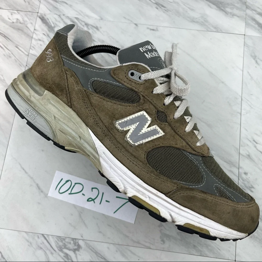 •New Balance 993 Made In USA Military Green Mens Sneaker Size 10 D Shoes